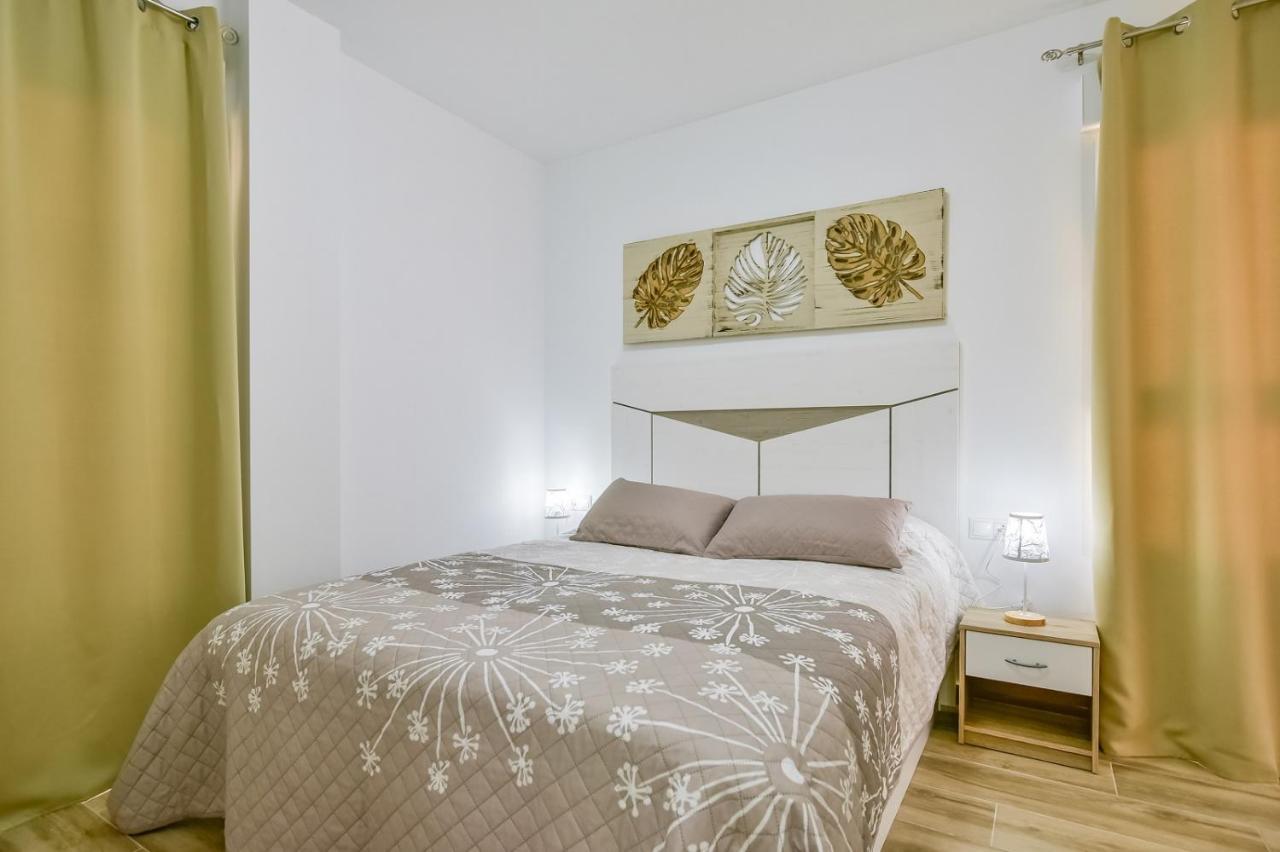 Apartments Cura Beach Torrevieja Ngoại thất bức ảnh